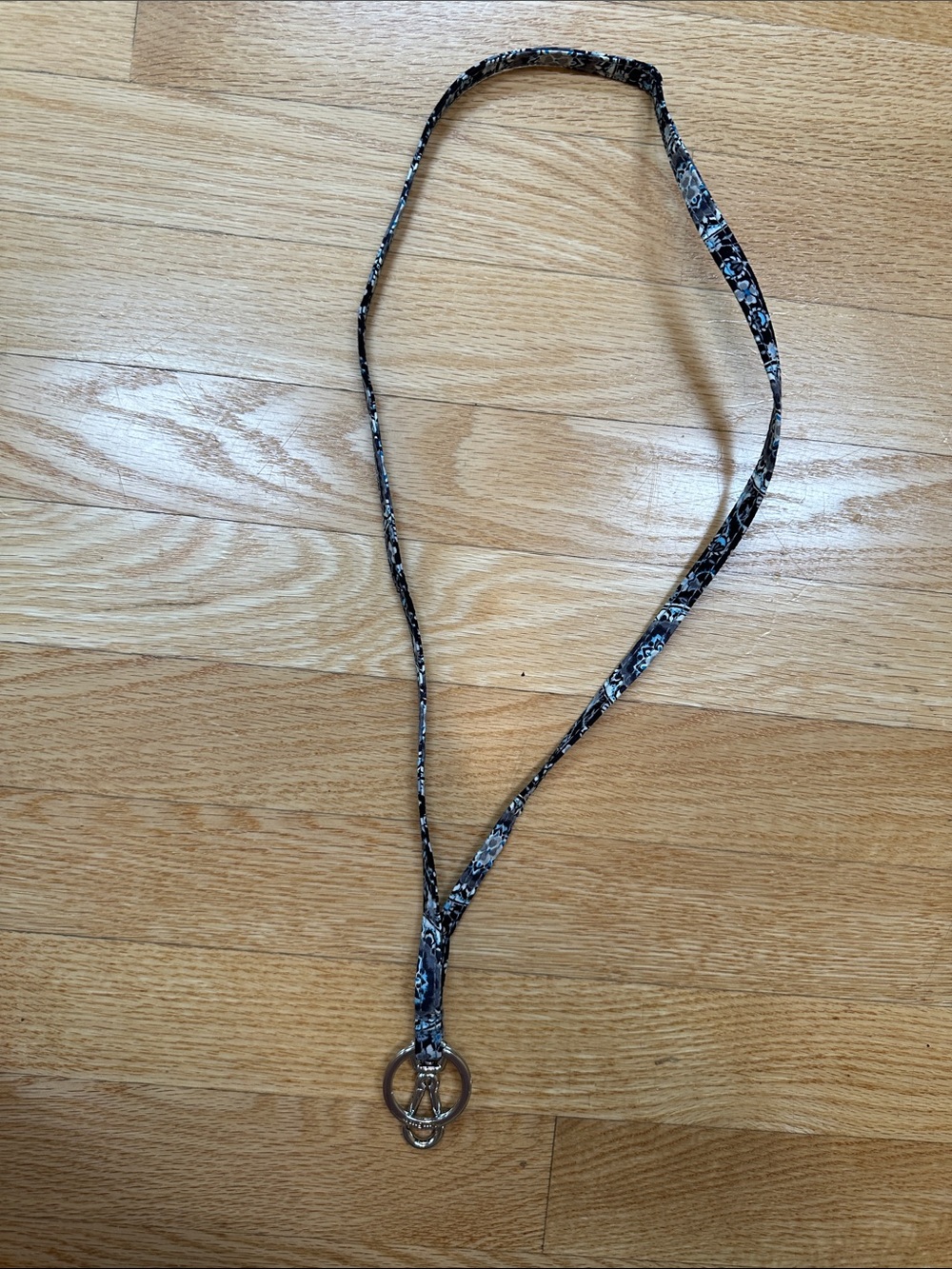 Vera Bradley Black and White Floral Lanyard Necklace with Silver Ring